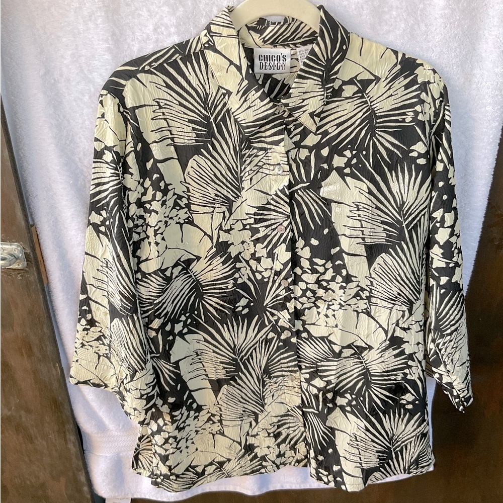 Chico’s Design Pond Lexington 3/4 Sleeve Button Down Blouse; NWT; M/8